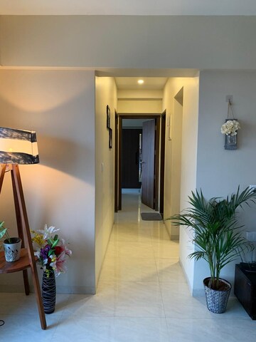 Room in 2 BHK Apartment at Dariya Darshan, Andheri West – for Rent