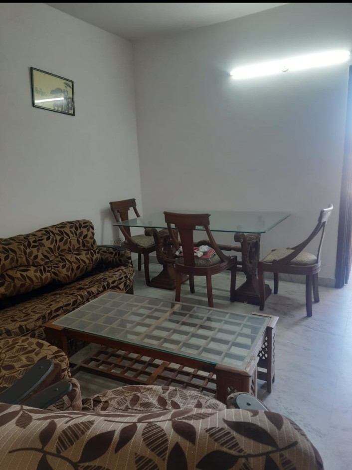 1.5 BHK + Study Room Builder Floor For Rent in Chittaranjan Park