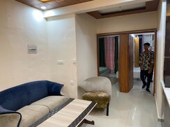 2 BHK Apartment For Sale in Pyramid Elite