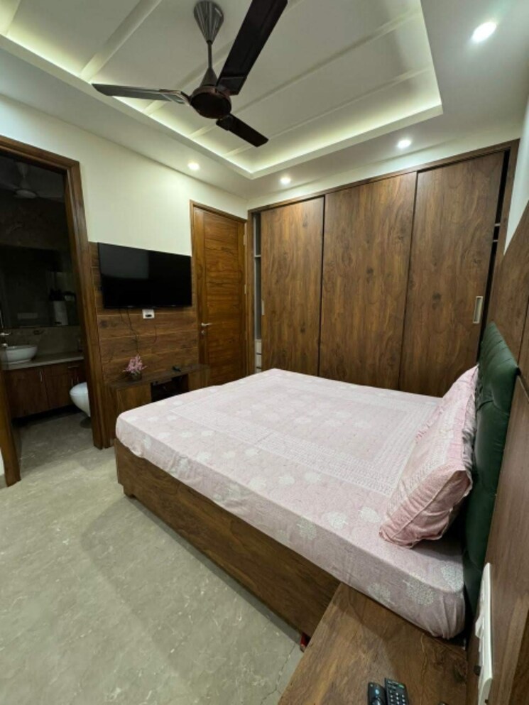 Bedroom, greater kailash ii 2.5 Bedroom 1400 Sq.Ft. Builder Floor In Greater Kailash ii Delhi 9384089