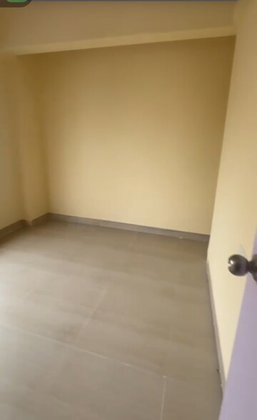 Room in 2 BHK Apartment at Moreshwar Kamal, Kolshet – for Rent