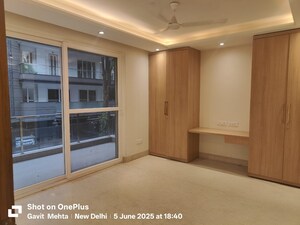 Room in 4 BHK Builder Floor at Saket – for Sale