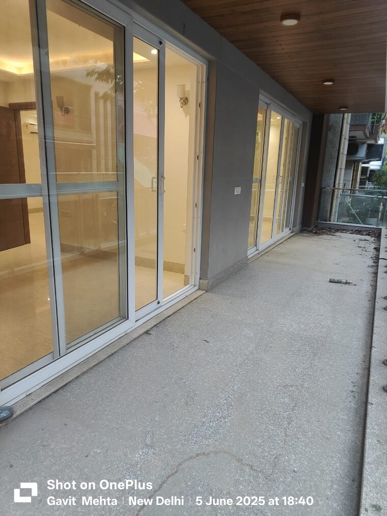 undefined, saket 4 Bedroom 300 Sq.Yd. Builder Floor In Saket Delhi 9384131