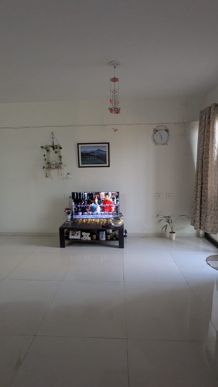 Living Room, kohinoor-falcon 2 Bedroom 1058 Sq.Ft. Apartment In Sus Pune 9384133