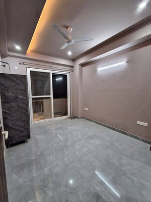 Room in 1 BHK Apartment at Ansal Celebrity Suites, Sector 2 – for Rent