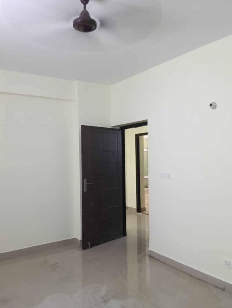 Room, ansal-celebrity-meadows 3.5 Bedroom 2000 Sq.Ft. Apartment In Sushant Golf City Lucknow 9384148