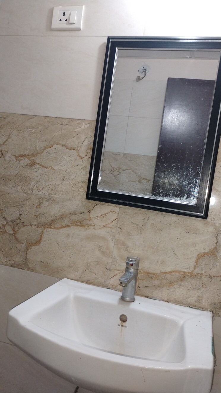 undefined, amrapali-golf-homes 2 Bedroom 1100 Sq.Ft. Apartment In Sector 4 Greater Noida Greater Noida 9384171