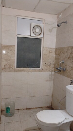 Bathroom in 2 BHK Apartment at Amrapali Golf Homes, Sector 4 Greater Noida – for Rent