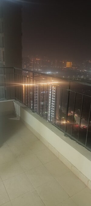 Kitchen in 3 BHK Apartment at Amrapali Crystal Homes, Sector 76 – for Rent