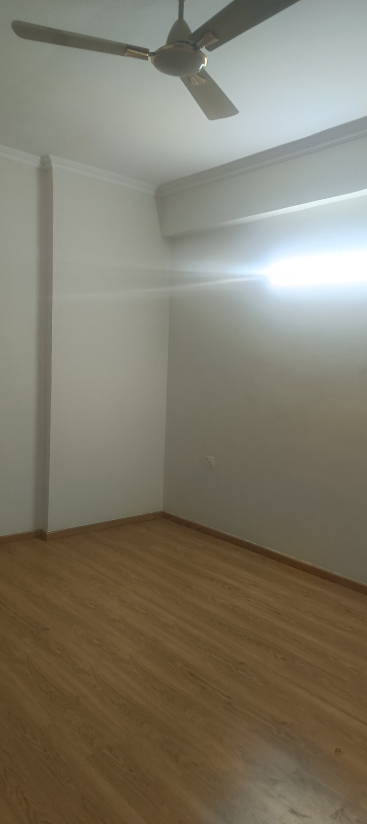 Room, amrapali-crystal-homes 3 Bedroom 1700 Sq.Ft. Apartment In Sector 76 Noida 9384173