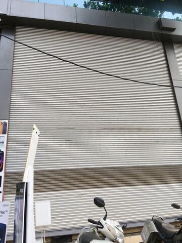 Room in  Showroom at Sakinaka – for Rent