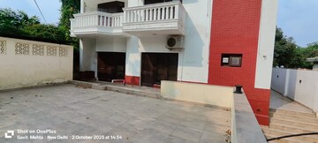 6 BHK Independent House For Rent in Sainik Farm