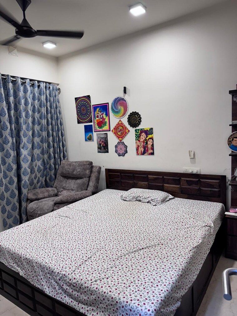 Bedroom, lodha-sterling 3 Bedroom 1041 Sq.Ft. Apartment In Kolshet Road Thane 9384214