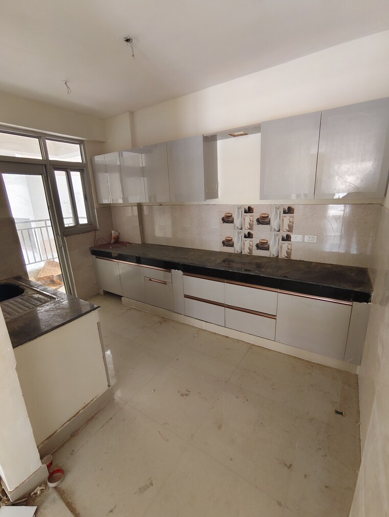 Kitchen, golf links 3 Bedroom 18000 Sq.Ft. Apartment In Golf Links Delhi 9384220