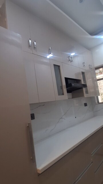 Bathroom in 3 BHK Builder Floor at Fidato Honour Homes, Sector 89 – for Sale