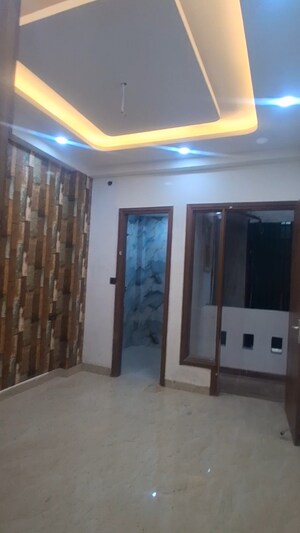 Living Room in 3 BHK Builder Floor at Fidato Honour Homes, Sector 89 – for Sale