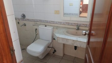 Bathroom in 6 BHK Villa at Sai Kutir Sector 49, Sector 49 – for Sale