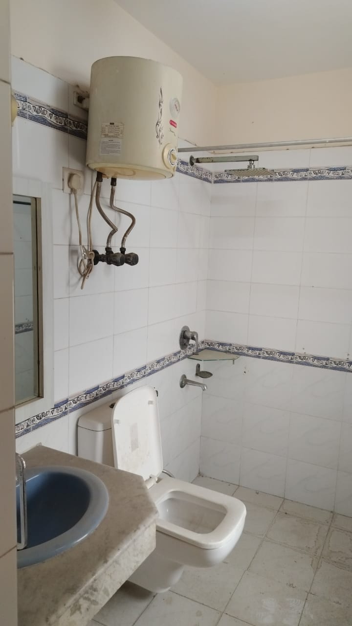 6 BHK 1800 Sq.Ft. Villa in Sai Kutir Sector 49