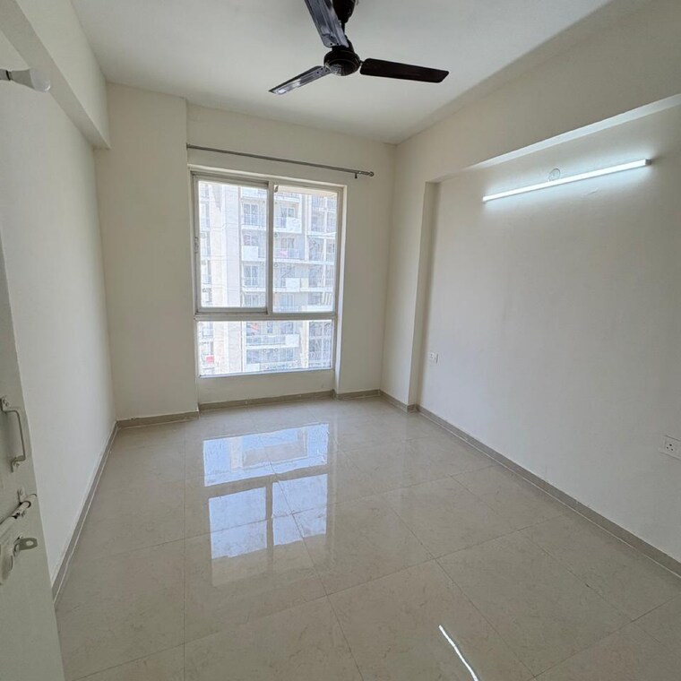 Room, signature-the-millennia-3 2 Bedroom 687 Sq.Ft. Apartment In Sector 37d Gurgaon 9384236