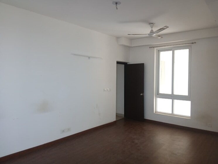 Room, indiabulls-centrum-park 4 Bedroom 5100 Sq.Ft. Penthouse In Sector 103 Gurgaon 9384238