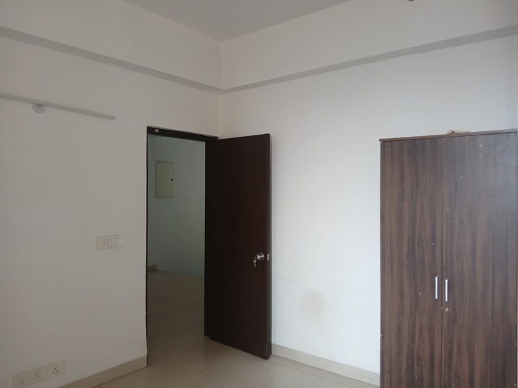 Room, indiabulls-centrum-park 4 Bedroom 5100 Sq.Ft. Penthouse In Sector 103 Gurgaon 9384238