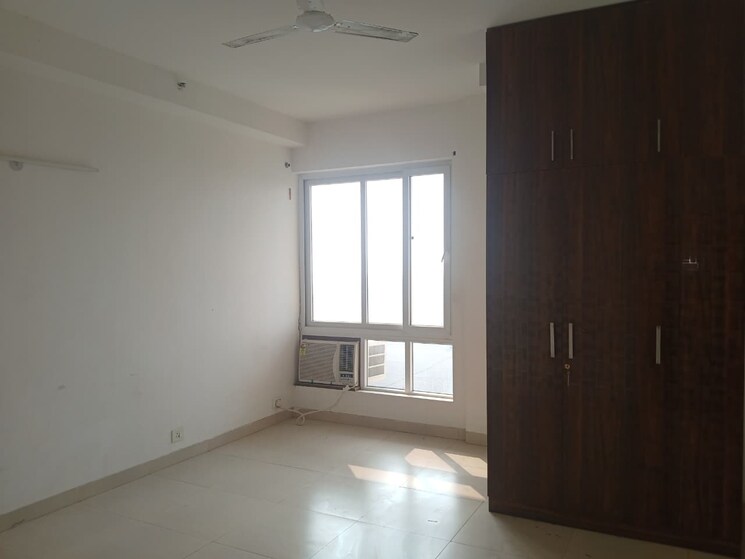 Room, indiabulls-centrum-park 4 Bedroom 5100 Sq.Ft. Penthouse In Sector 103 Gurgaon 9384238