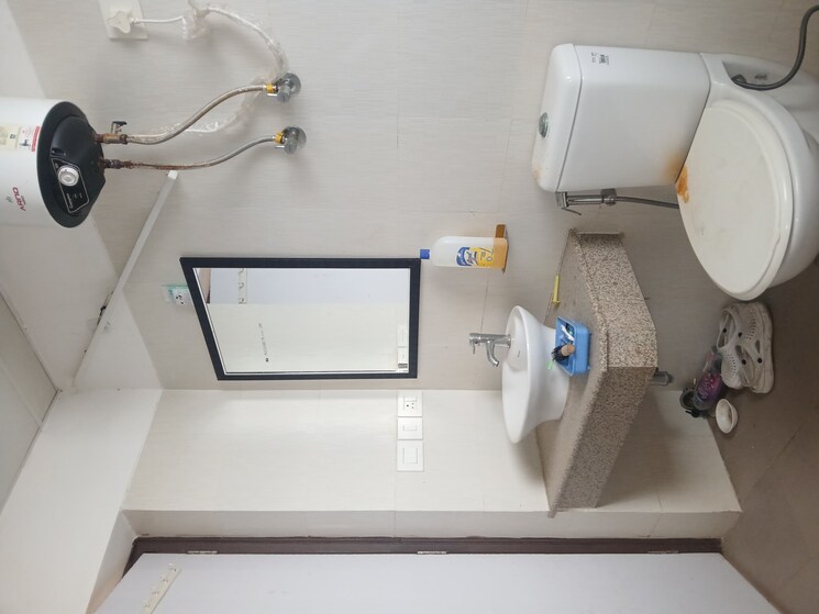 Bathroom, indiabulls-centrum-park 4 Bedroom 5100 Sq.Ft. Penthouse In Sector 103 Gurgaon 9384238