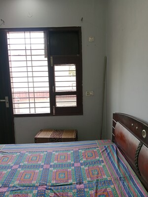 Room in 1 BHK Builder Floor at Ansals Sushant City – for Rent