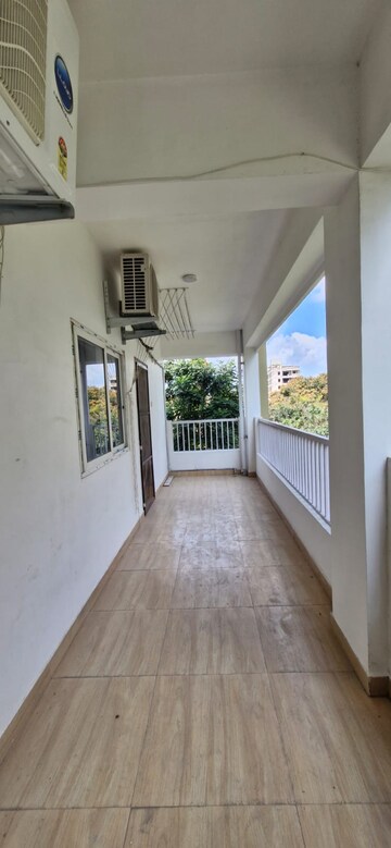 Building Lobby in 4 BHK Builder Floor at Kondapur – for Rent