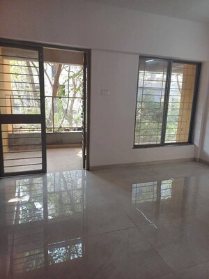 Room in 1 BHK Apartment at Jalaram Plaza, Kharadi – for Rent