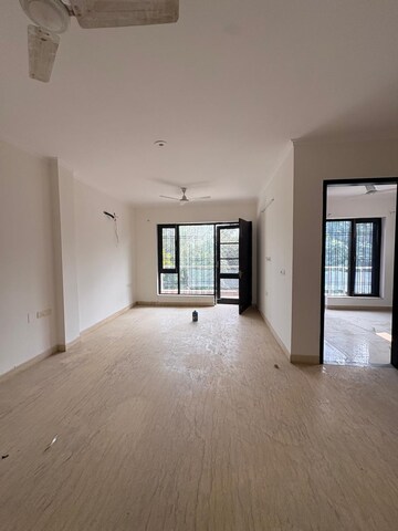 Room in 2 BHK Builder Floor at Sector 46 – for Rent