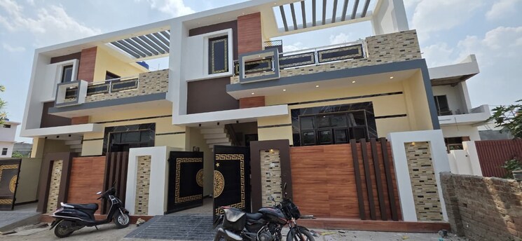 Exterior View, gomti nagar 3 Bedroom 1700 Sq.Ft. Independent House In Gomti Nagar Lucknow 9384291