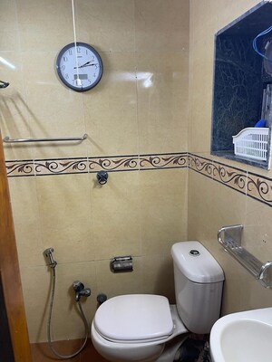 Furnished Amenities in 2 BHK Apartment at Shantivan CHS Andheri, Andheri West – for Rent