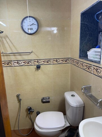 Furnished Amenities in 2 BHK Apartment at Shantivan CHS Andheri, Andheri West – for Rent