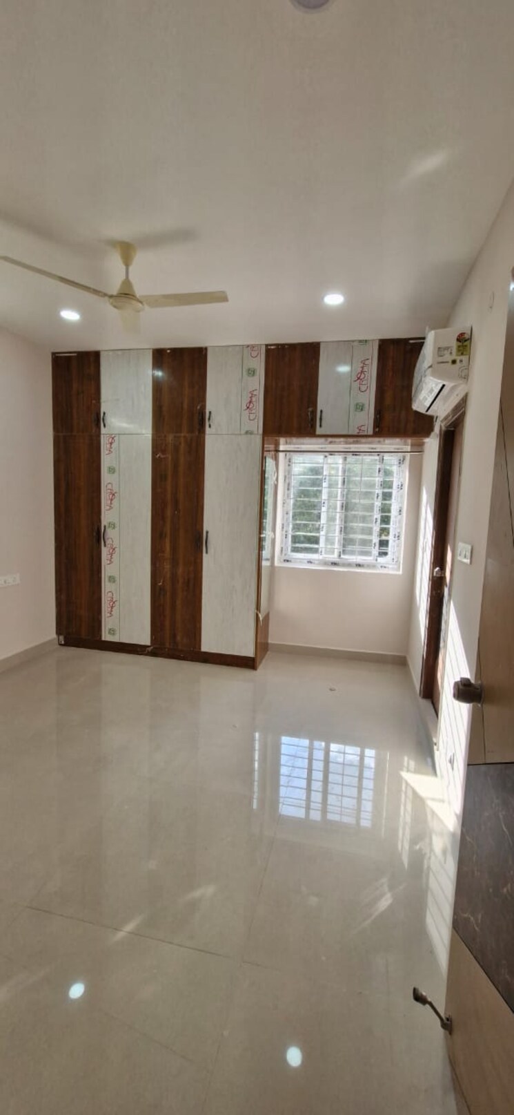 Room, kondapur 3 Bedroom 2000 Sq.Ft. Builder Floor In Kondapur Hyderabad 9384353