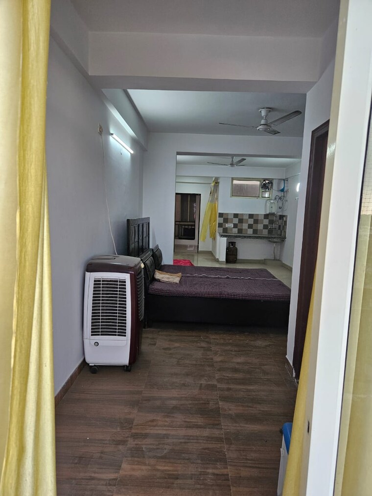 Kitchen, chattarpur 1 Bedroom 500 Sq.Ft. Builder Floor In Chattarpur Delhi 9384360