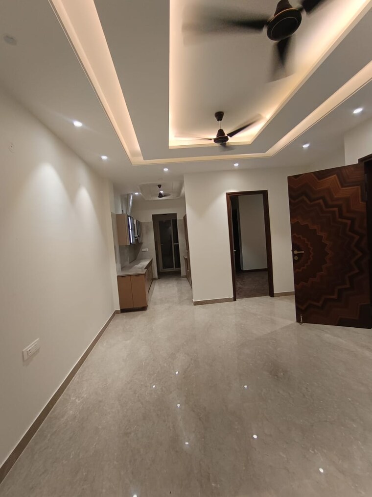 Living Room, shubh-niketan-apartments 3 Bedroom 1250 Sq.Ft. Apartment In Paschim Vihar Delhi 9384362