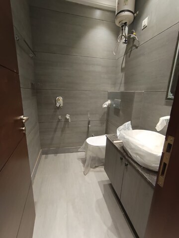 Bathroom in 3 BHK Apartment at Shubh Niketan Apartments, Paschim Vihar – for Rent