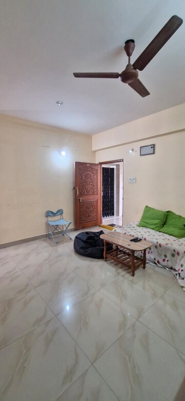 Living Room in 2 BHK Builder Floor at Kondapur – for Rent