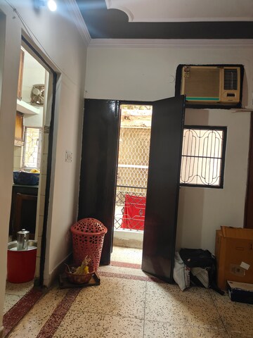 Living Room in 1 BHK Independent House at Shanti Bhawan, Sarita Vihar – for Rent