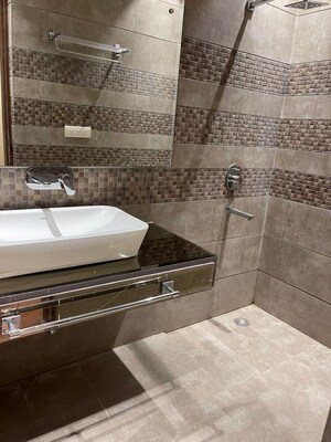 Kitchen in 1.5 BHK Villa at Sai Kutir Sector 49, Sector 49 – for Sale