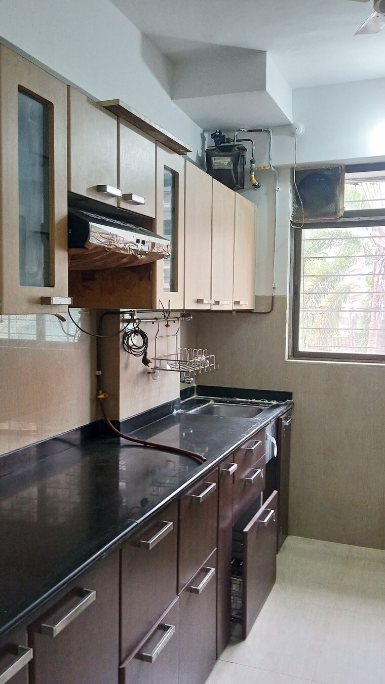 Kitchen, vijay-vilas-taurus-building-11-to-15 2 Bedroom 650 Sq.Ft. Apartment In Ghodbunder Road Thane 9384420