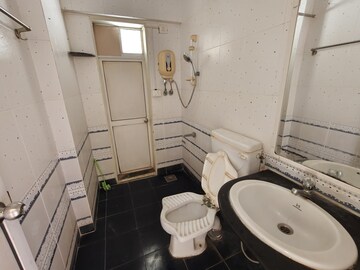 Master Bedroom in 2 BHK Apartment at Jasmine Tower, Vasant Vihar – for Rent