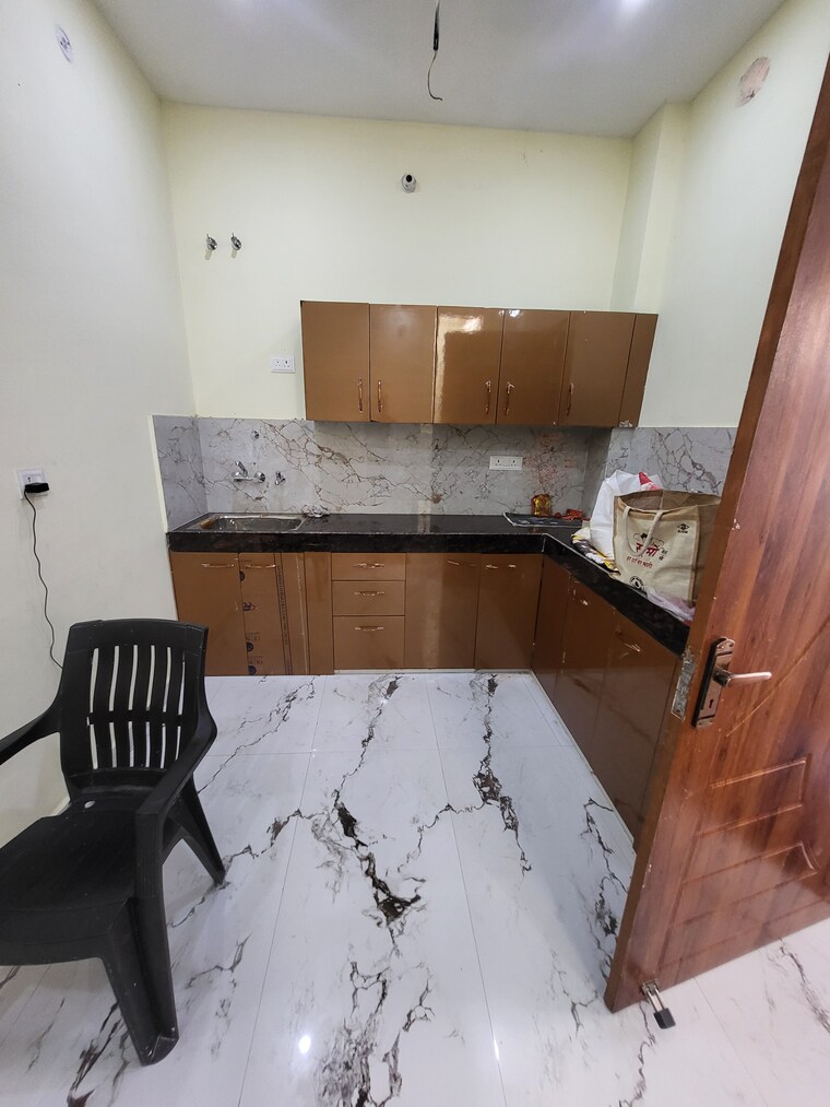 Kitchen, kalyanpur east 2.5 Bedroom 1000 Sq.Ft. Independent House In Kalyanpur East Lucknow 9384433