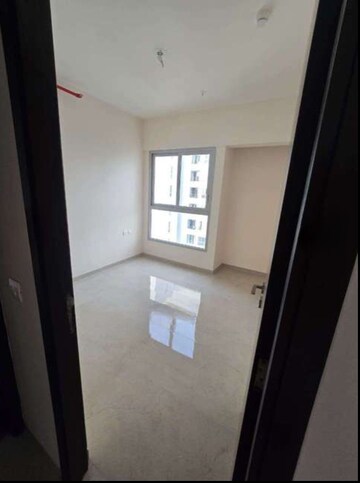 2 BHK Apartment For Rent in Piramal Vaikunth, Balkum Pada