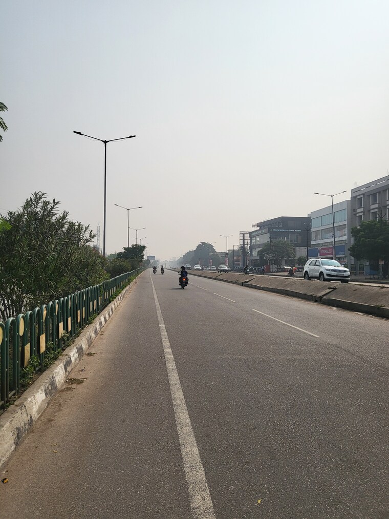 Exterior View, jankipuram Commercial Showroom 8000 Sq.Ft. In Jankipuram Lucknow 9384479