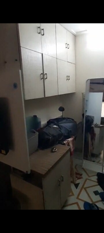 Team Area in 1 BHK Apartment at Eff Jumbo Darshan CHS, Andheri East – for Rent