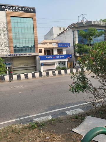  Office Space – Exterior View View at Jankipuram - for Rent