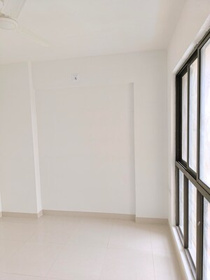 Room in 3 BHK Apartment at Pacifica North Enclave, Khodiyar – for Rent