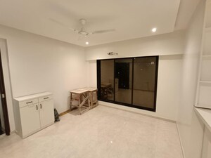 Room in 2 BHK Apartment at Om Ashish C.H.S, Malad West – for Rent